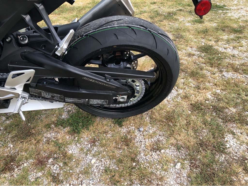 2026 Honda CBR1000RR - Photo 8