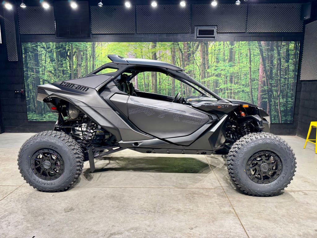 2026 Can-Am Maverick R X rs With SMART-SHOX - Photo 6
