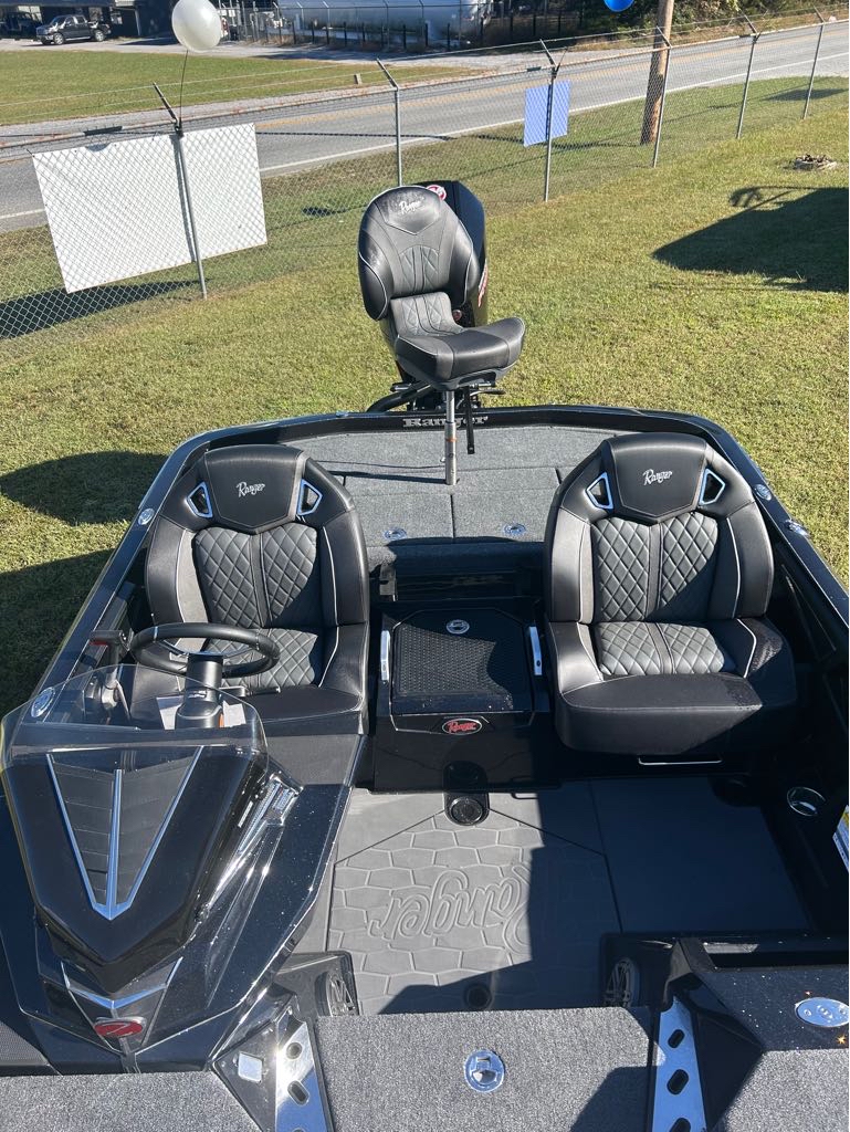 2026 Ranger Boats Z520RC - Photo 6