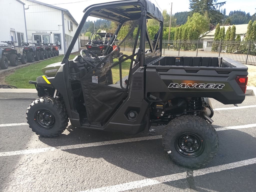 2026 Polaris Ranger® 1000 EPS - Photo 2