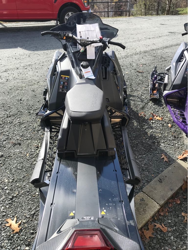 2025 Polaris 650 Indy VR1 137 - Photo 4