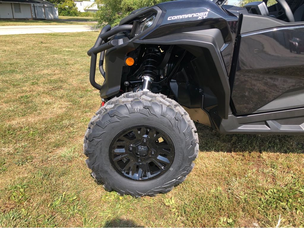 2026 Can-Am COMMANDER MAX XT 1000R - Photo 8