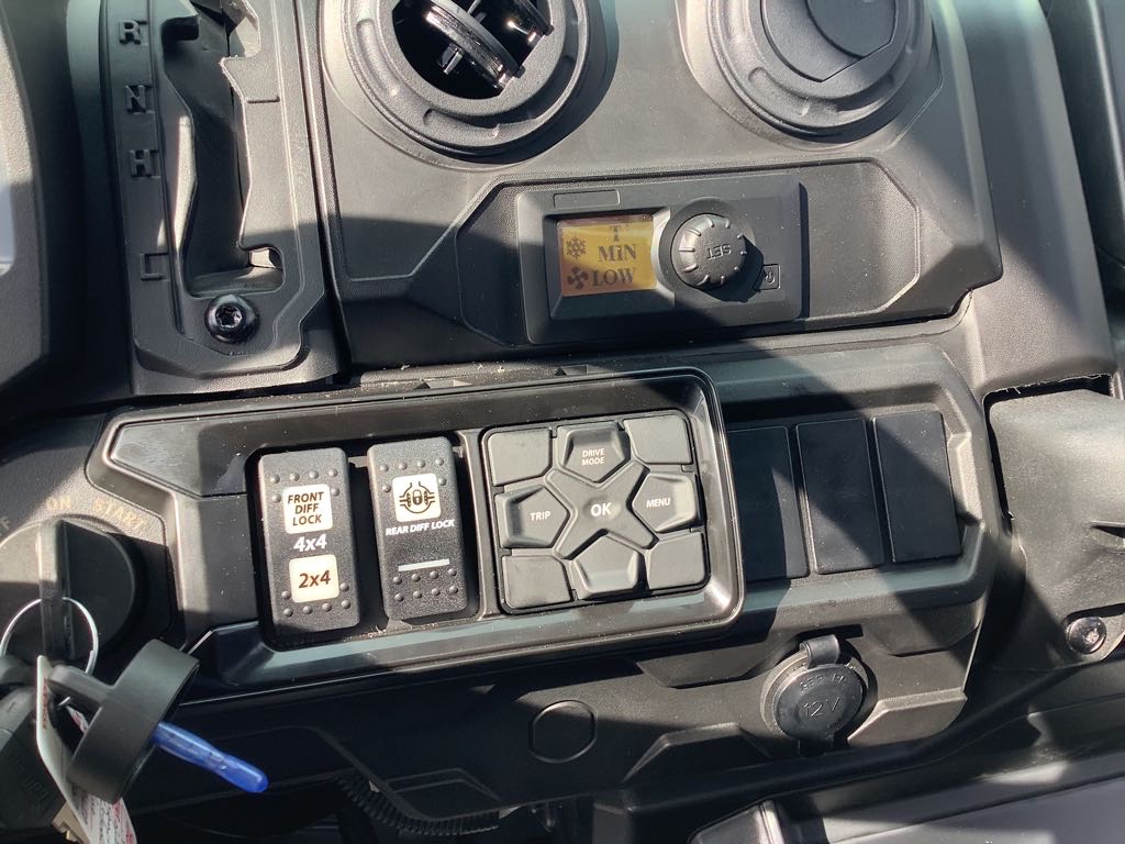 2026 Can-Am Defender PRO Limited HD10 - Photo 10
