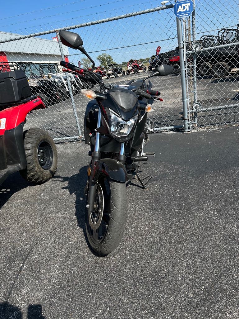 2016 Honda CB300F - Photo 3