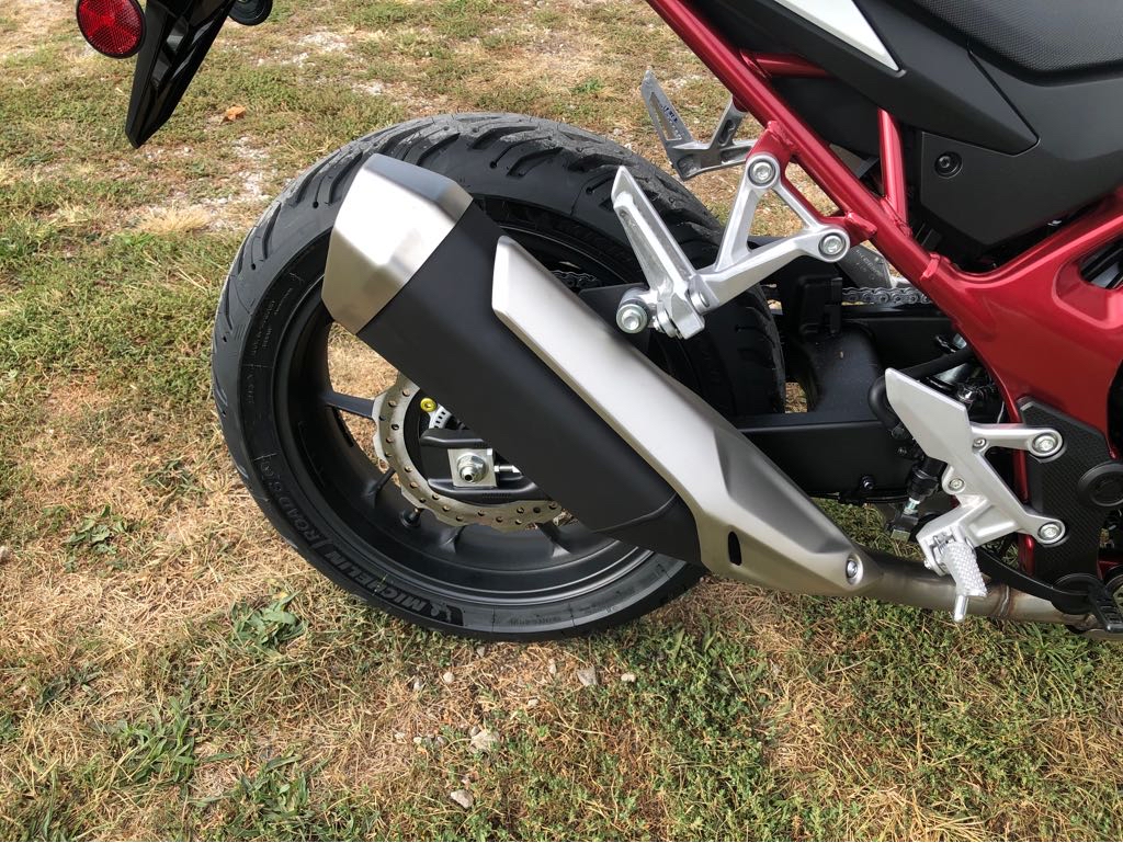2025 Honda CB750 HORNET - Photo 5