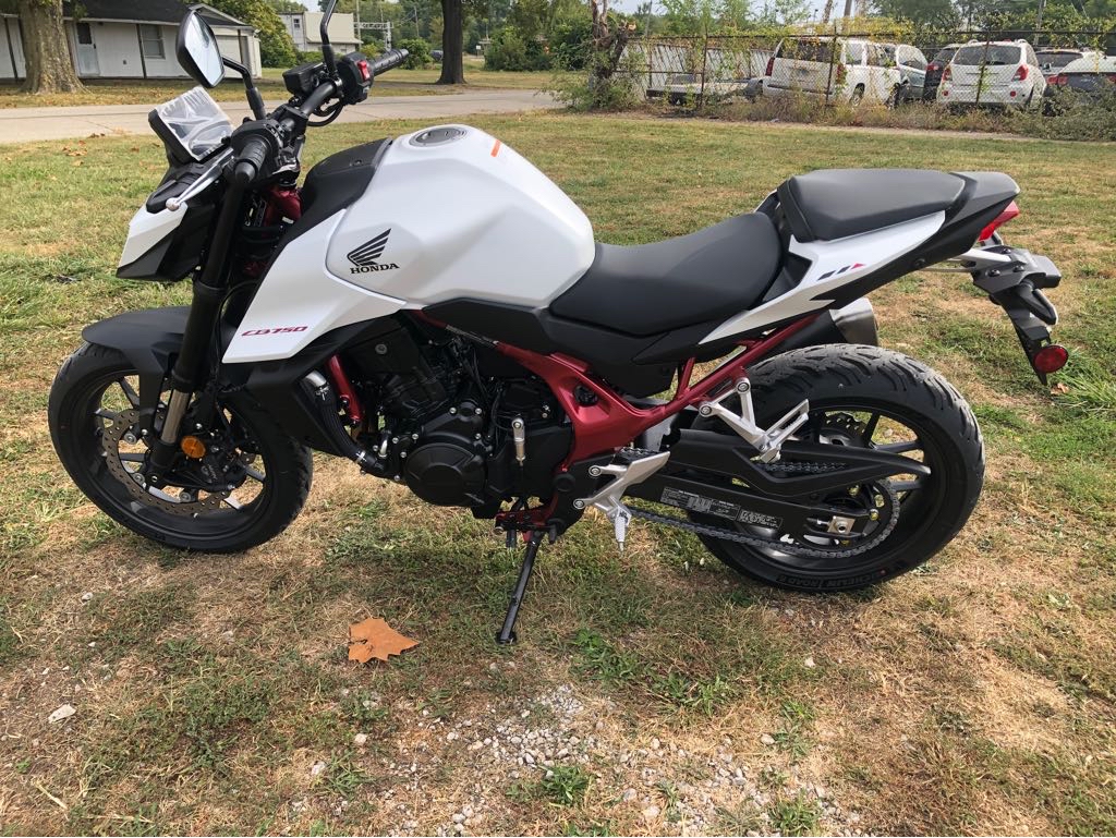 2025 Honda CB750 HORNET - Photo 7