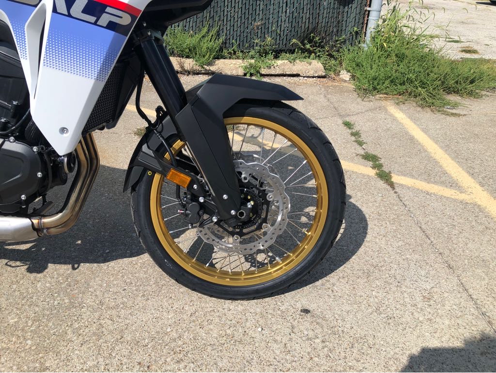 2025 Honda TRANSALP - Photo 2