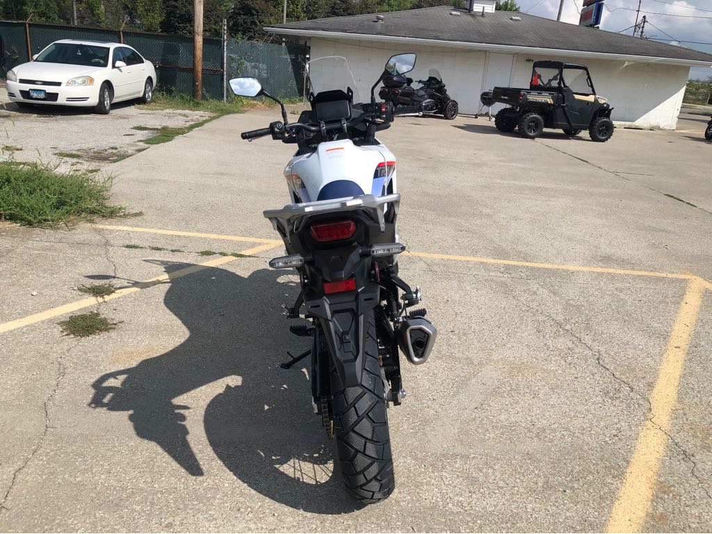 2025 Honda TRANSALP - Photo 5