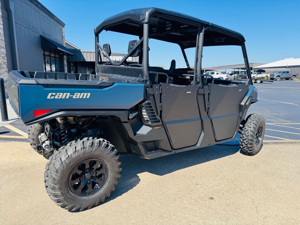 2026 Can-Am Defender MAX XT HD11 - Photo 5