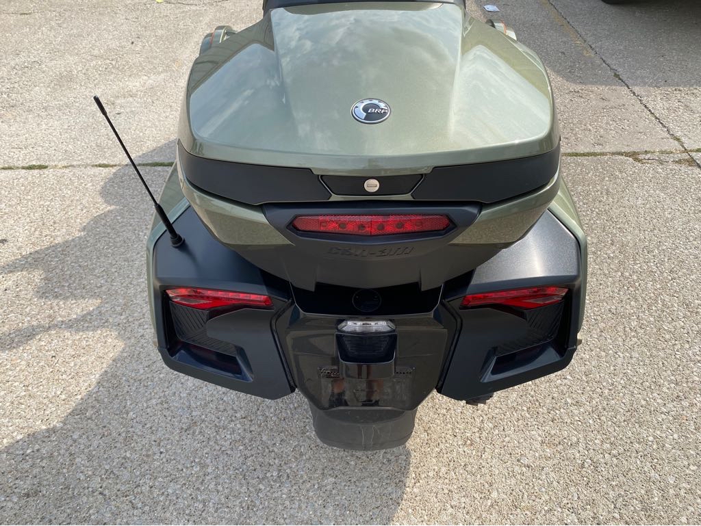 2021 Can-Am SPYDER RT LTD SEA TO SKY - Photo 6
