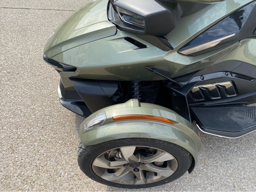 2021 Can-Am SPYDER RT LTD SEA TO SKY - Photo 8