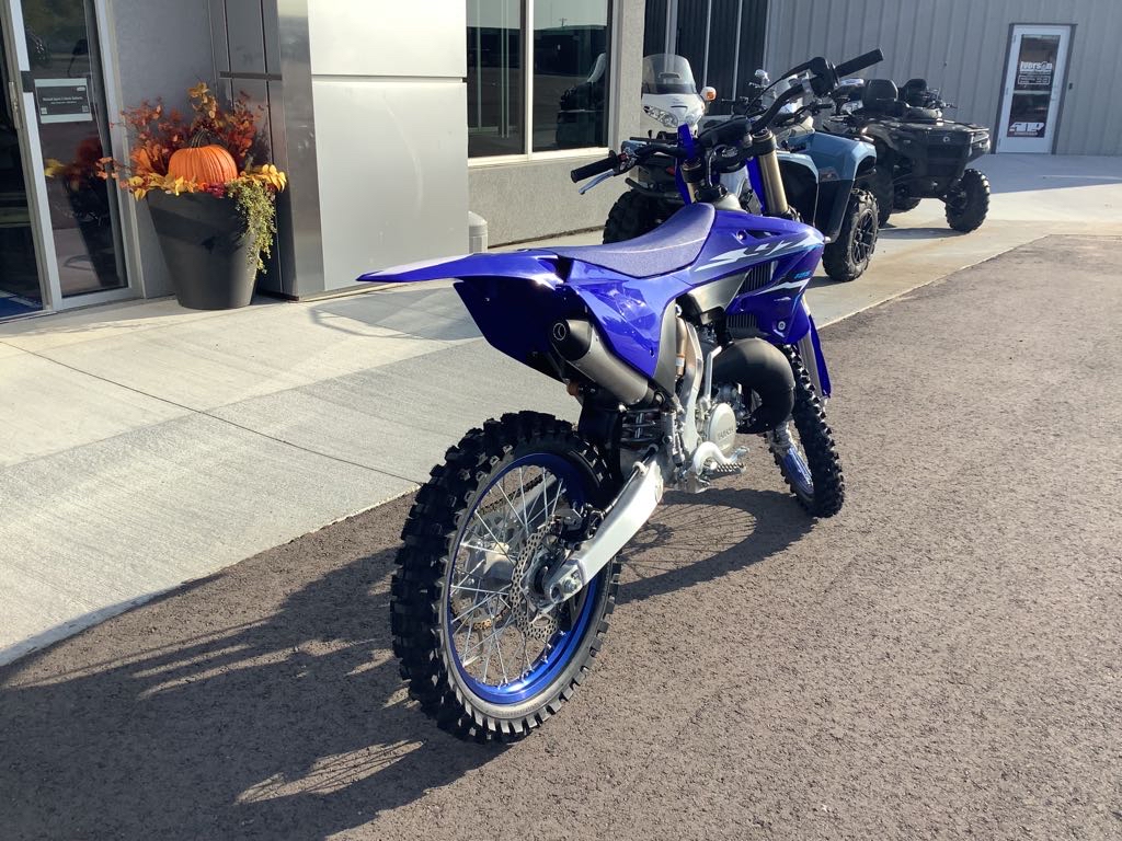 2026 Yamaha YZ 125 - Photo 3