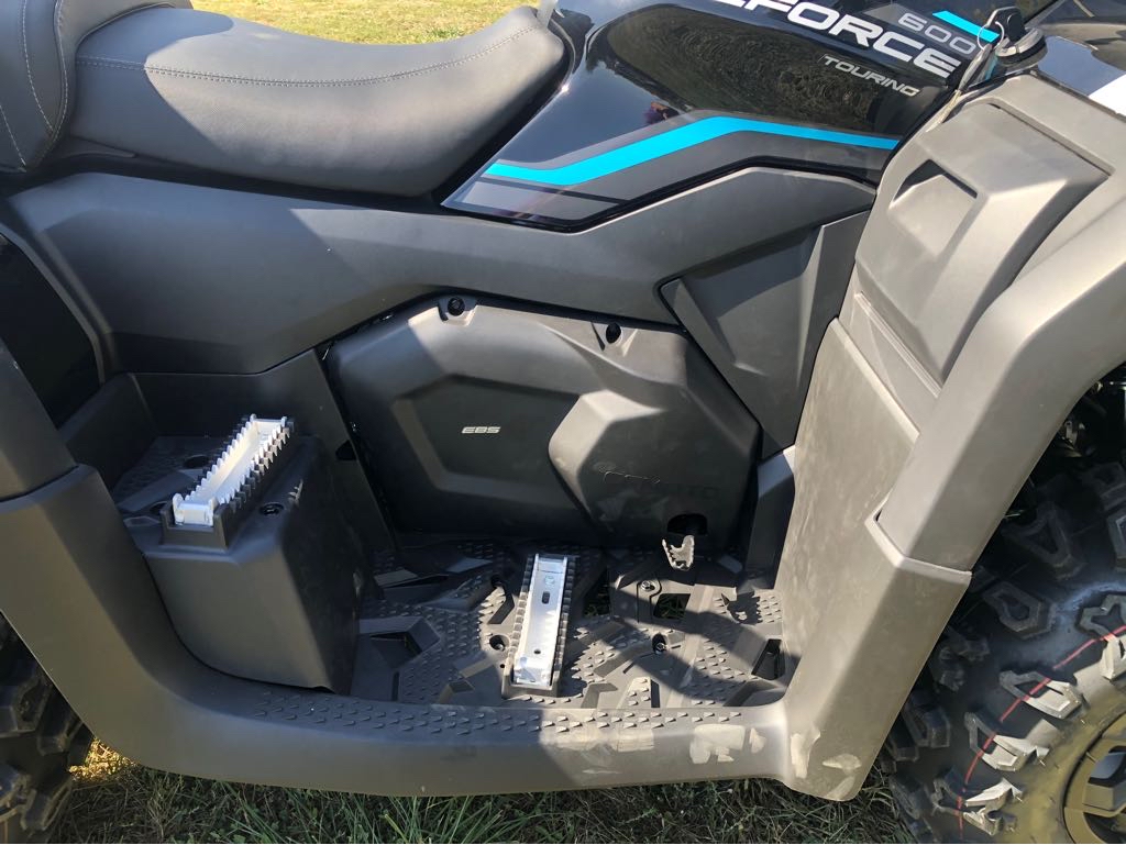 2026 CFMOTO CFORCE 600 TOURING - Photo 4