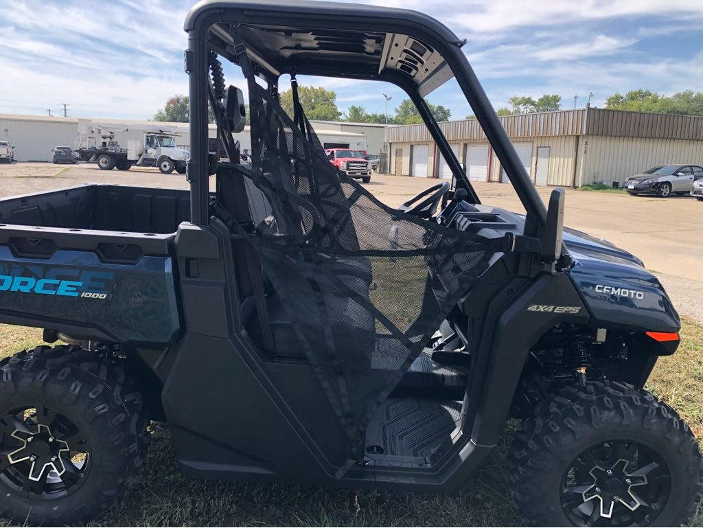 2026 CFMOTO UFORCE 1000 - Photo 3