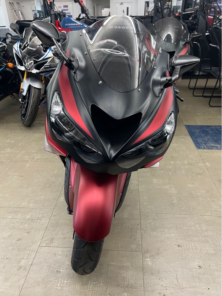 リ New Models Rosenau Powersports Dearborn Heights, MI (313