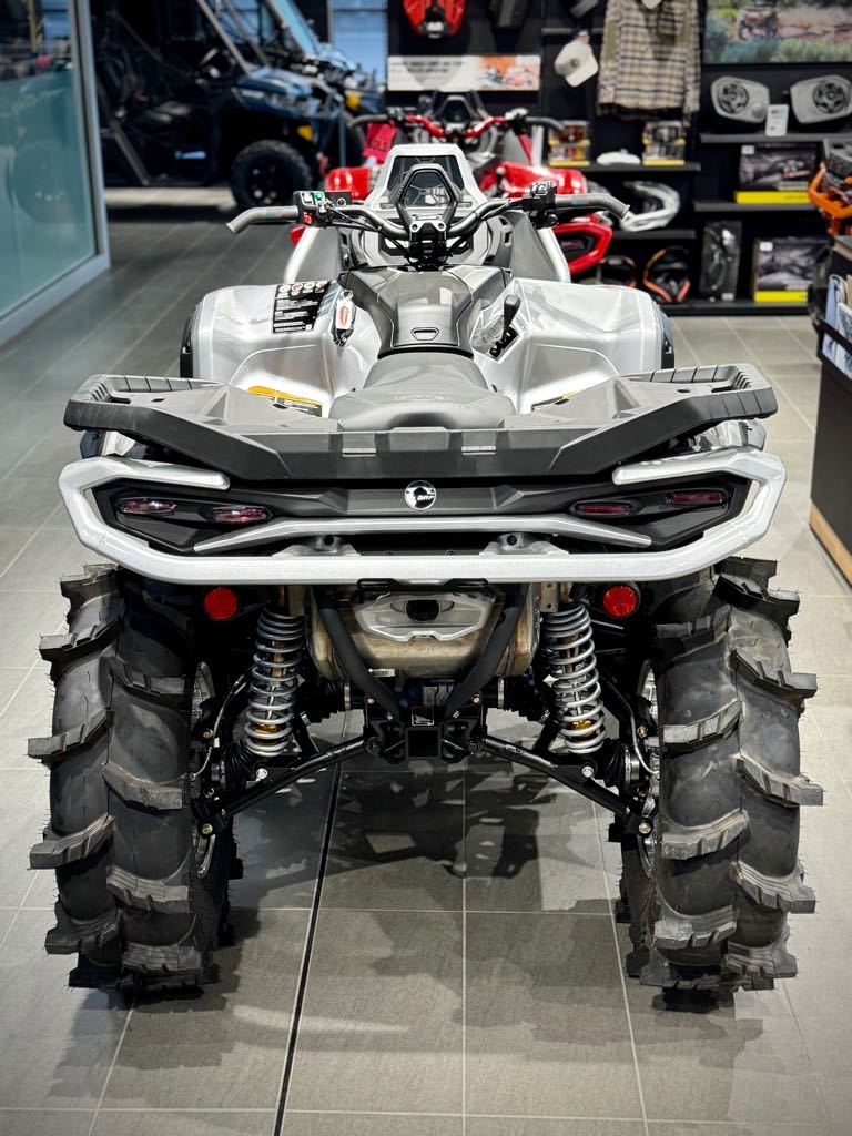2025 Can-Am CUSTOM SILVER OUTLANDER XMR 1000R - Photo 7