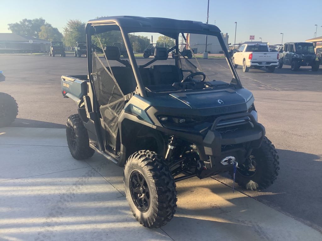 2026 Can-Am Defender XT HD11 - Photo 2