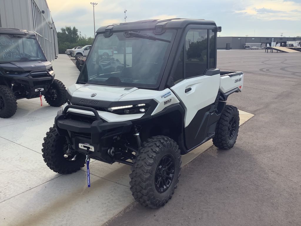 2026 Can-Am Defender Limited HD11 - Photo 4