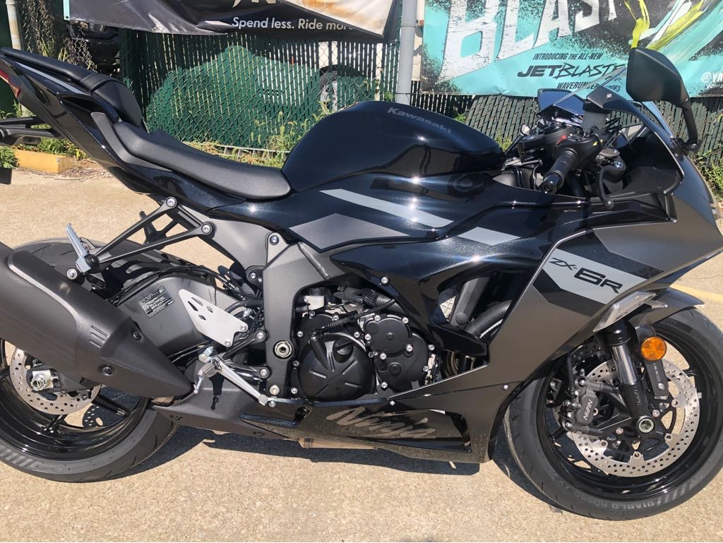 2026 Kawasaki NINJA ZX-6R ABS - Photo 3