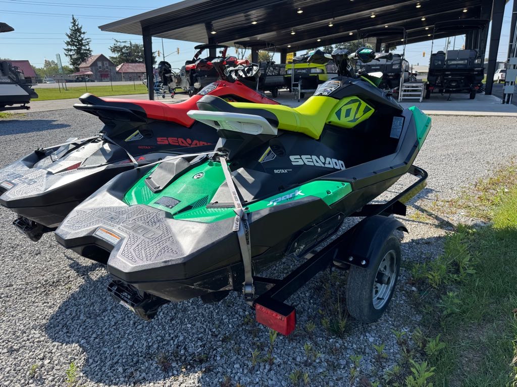 2021 Sea-Doo SPARK TRIXX 3 UP 90 With iBR - Photo 3