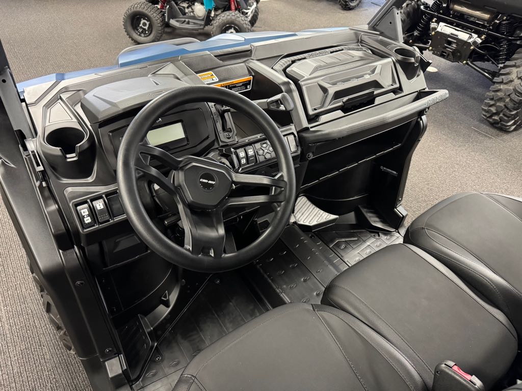2026 Can-Am Defender MAX XT HD9 - Photo 6