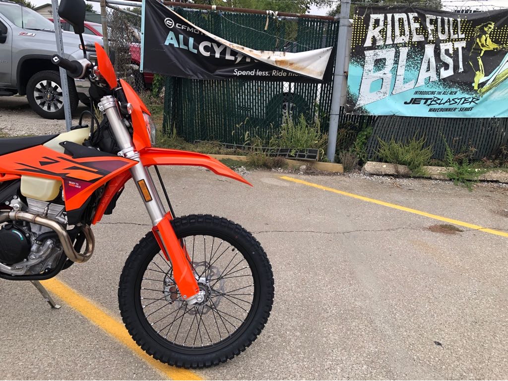 2026 KTM 350 EXC-F - Photo 2