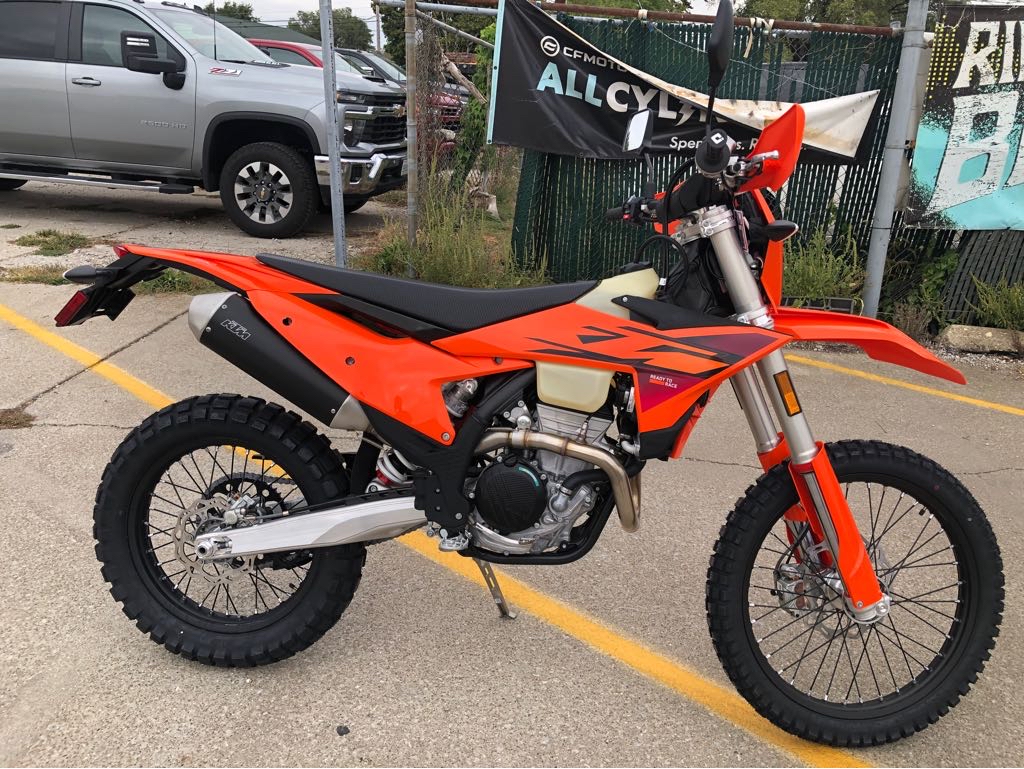 2026 KTM 350 EXC-F - Photo 3