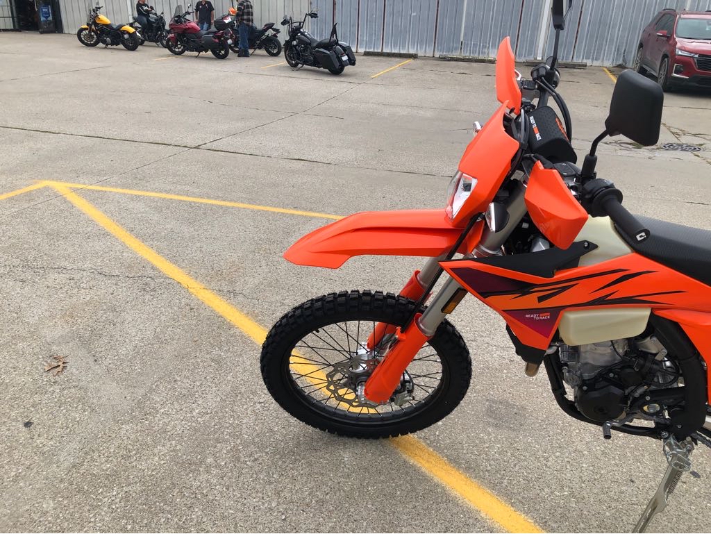 2026 KTM 350 EXC-F - Photo 8