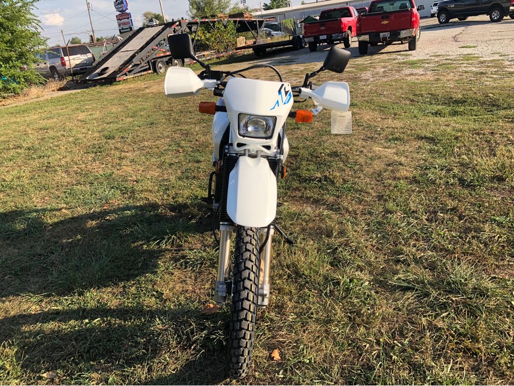 2026 Suzuki DR 650S - Photo 11