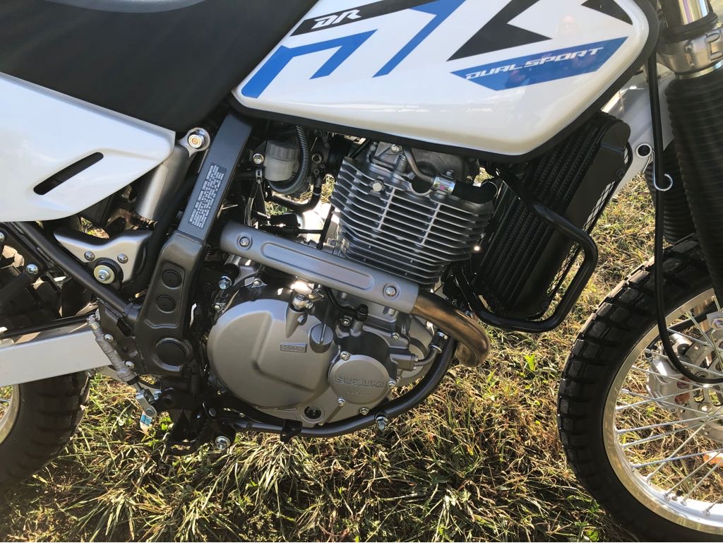 2026 Suzuki DR 650S - Photo 4