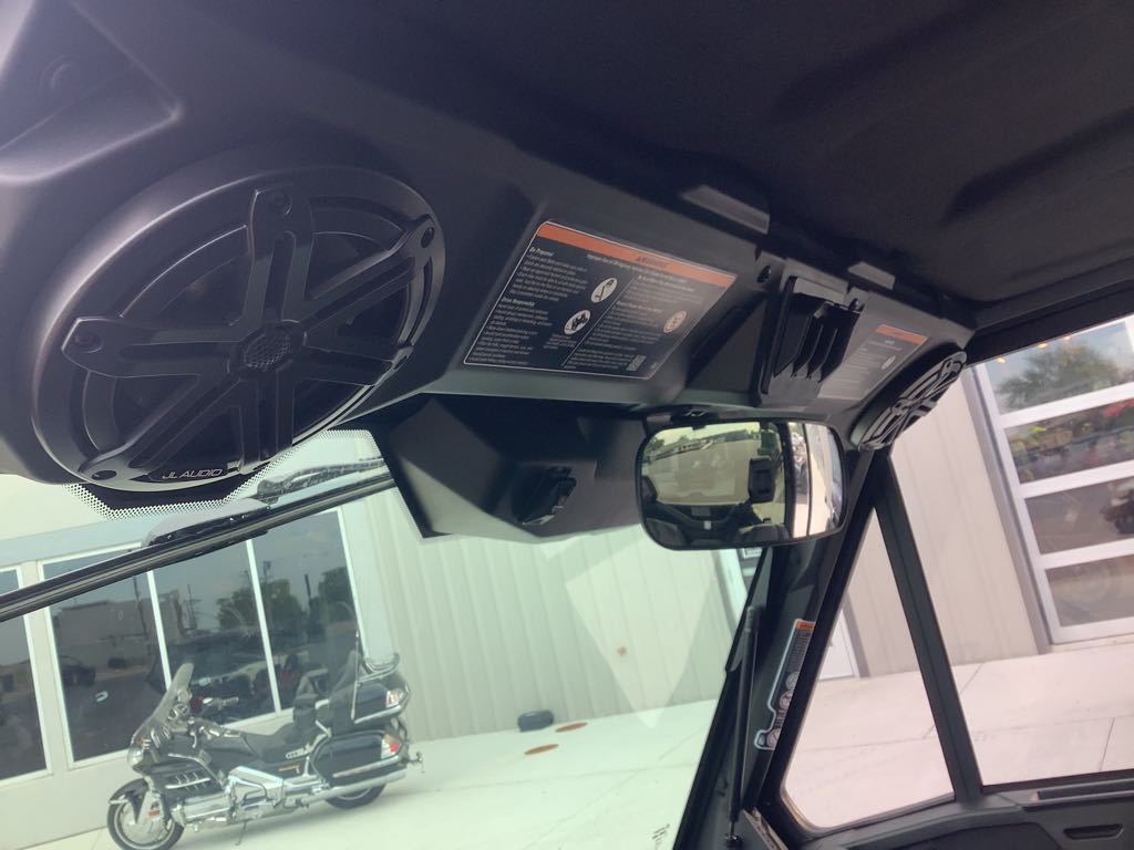 2026 Can-Am Defender Limited HD11 - Photo 15