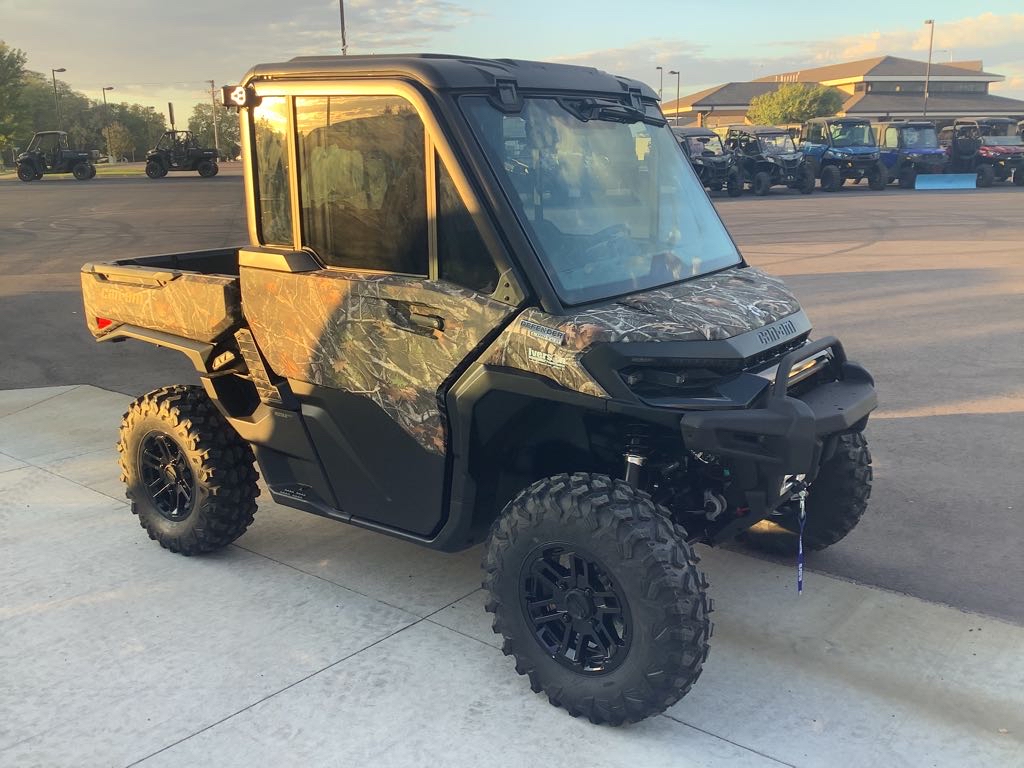 2026 Can-Am Defender Limited HD11 - Photo 6
