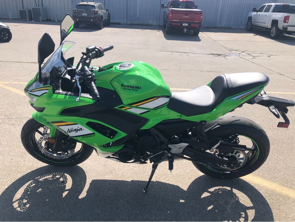 2025 Kawasaki NINJA 650 ABS KRT - Photo 7