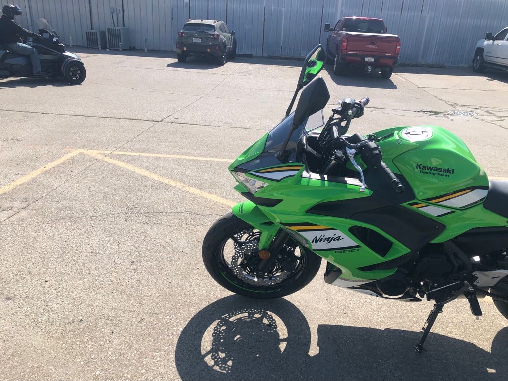 2025 Kawasaki NINJA 650 ABS KRT - Photo 8