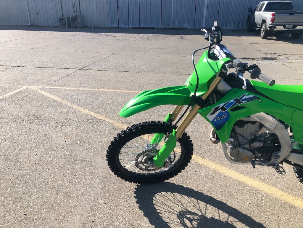2026 Kawasaki KX 450 - Photo 8