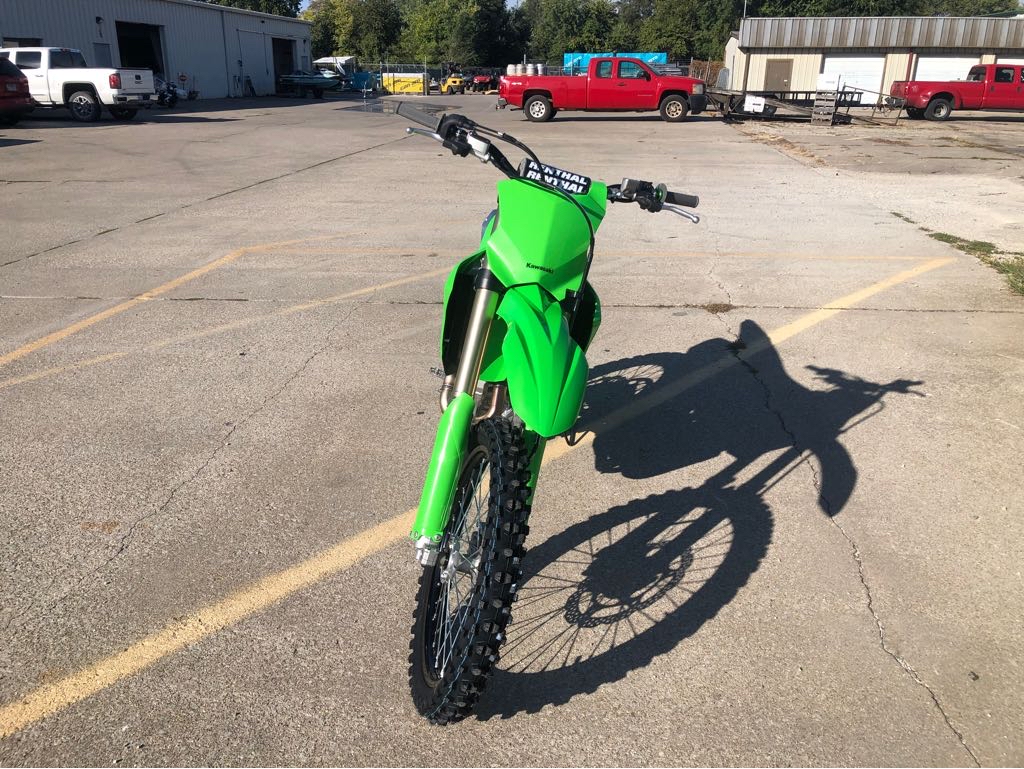 2026 Kawasaki KX 450 - Photo 9