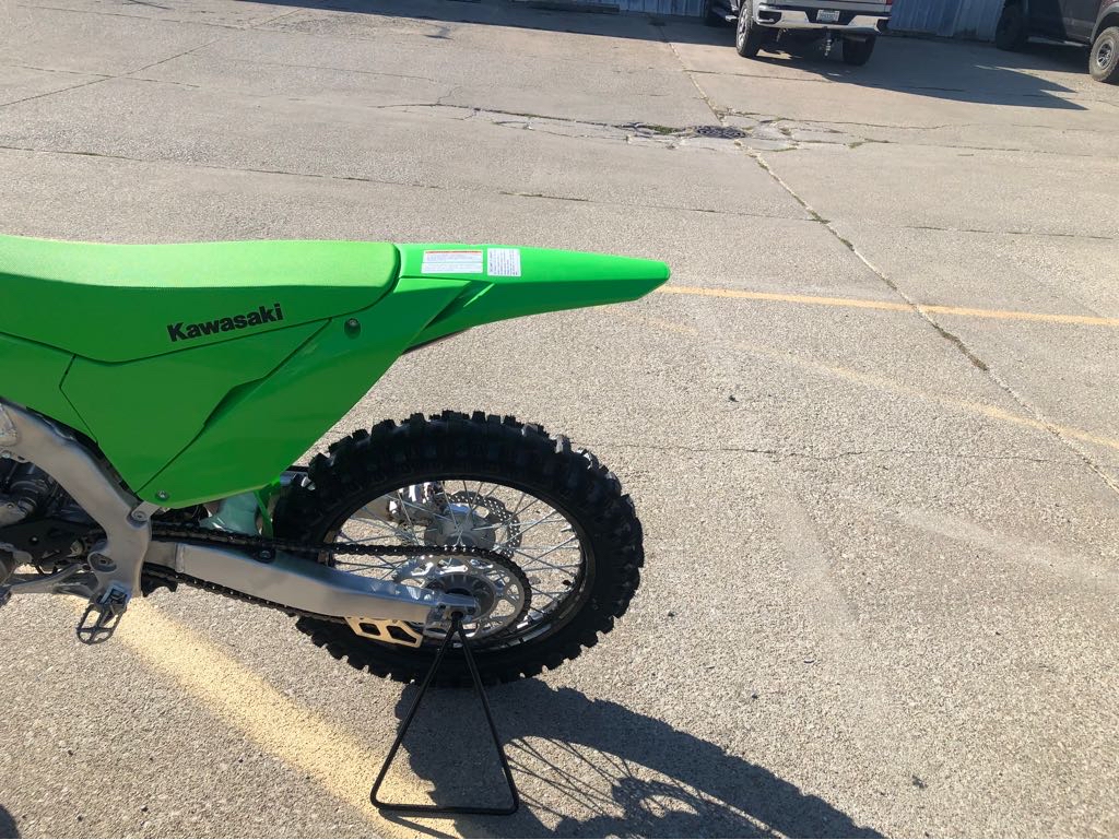2026 Kawasaki KX 450 - Photo 6