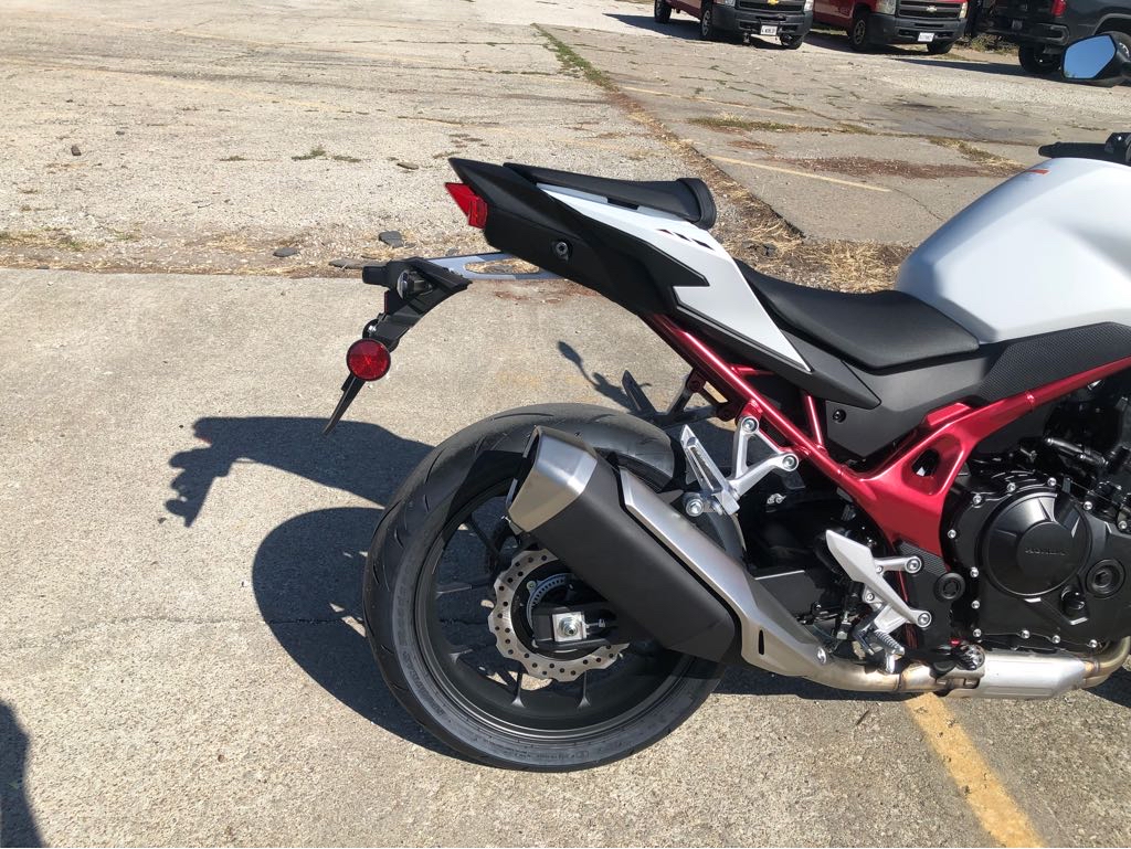 2025 Honda CB750 HORNET - Photo 4