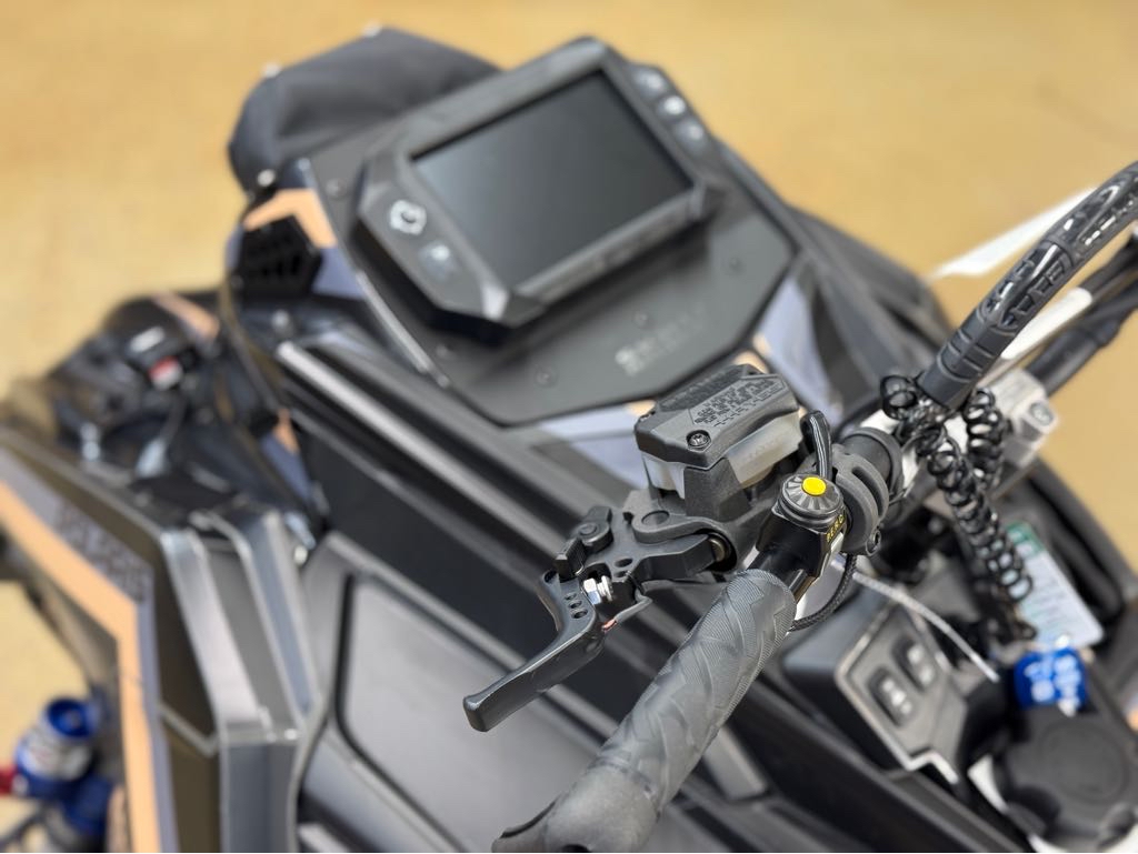 2025 Polaris RMK® KHAOS® Boost 155 2.75" MS 7S Pro Build® - Photo 5