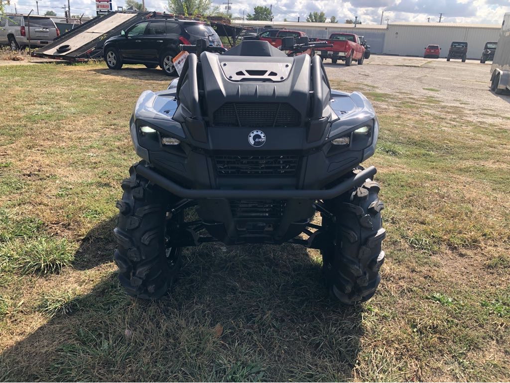 2026 Can-Am OUTLANDER X MR 700 - Photo 11
