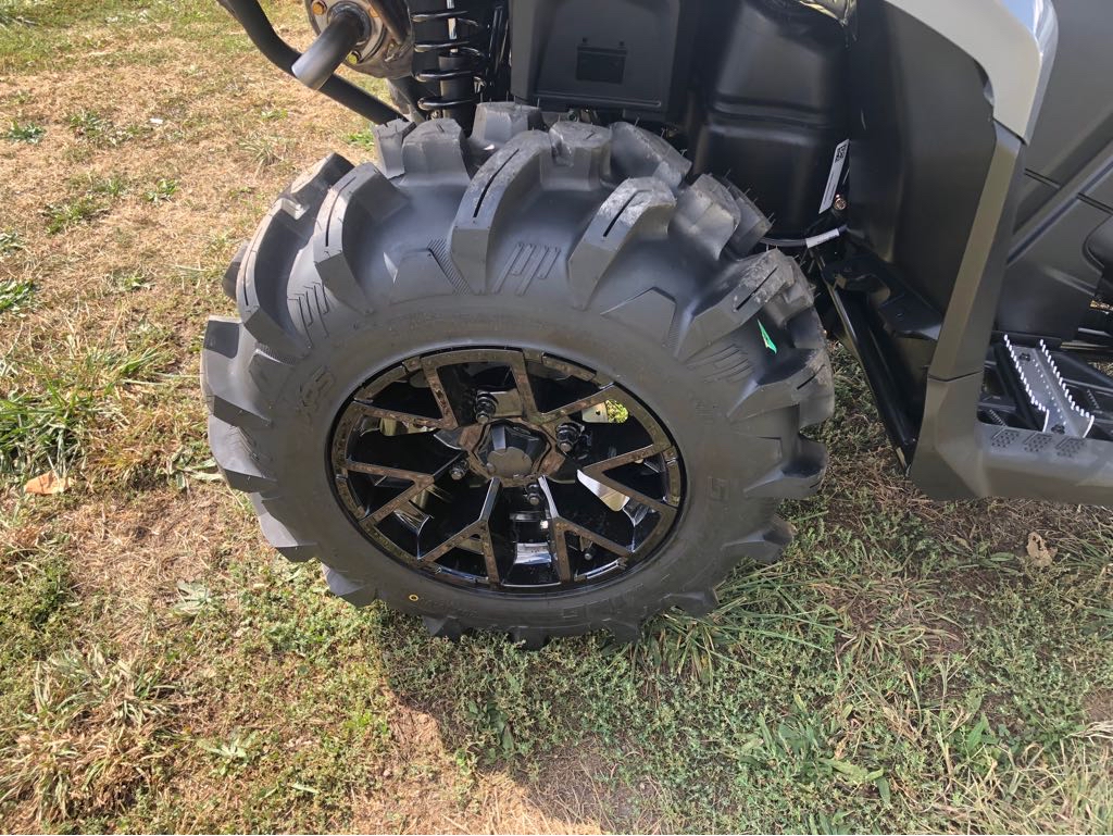 2026 Can-Am OUTLANDER X MR 700 - Photo 5