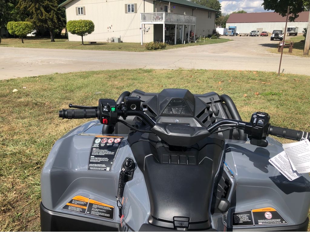 2026 Can-Am OUTLANDER X MR 700 - Photo 12