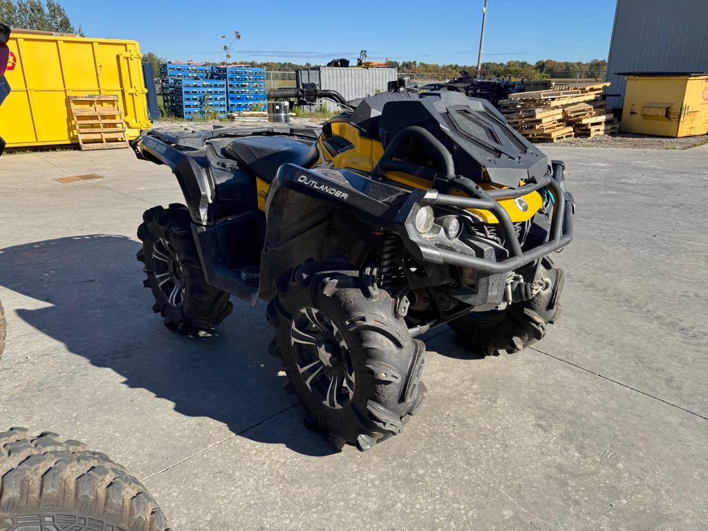 2015 Can-Am **AS IS** Outlander 800 XMR - Photo 3