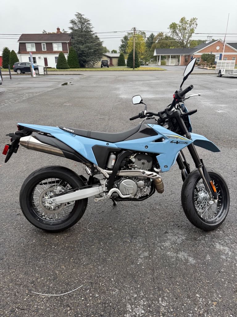 2025 Suzuki DR-Z400 - Photo 5
