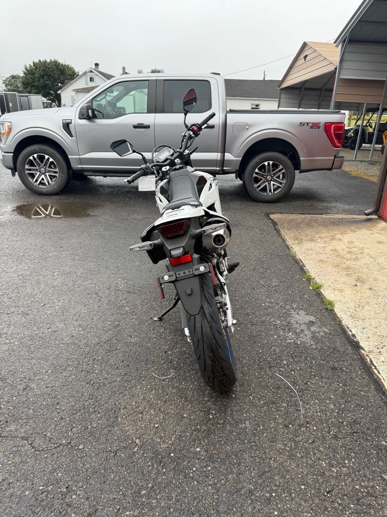 2025 Suzuki DR-Z400 - Photo 7