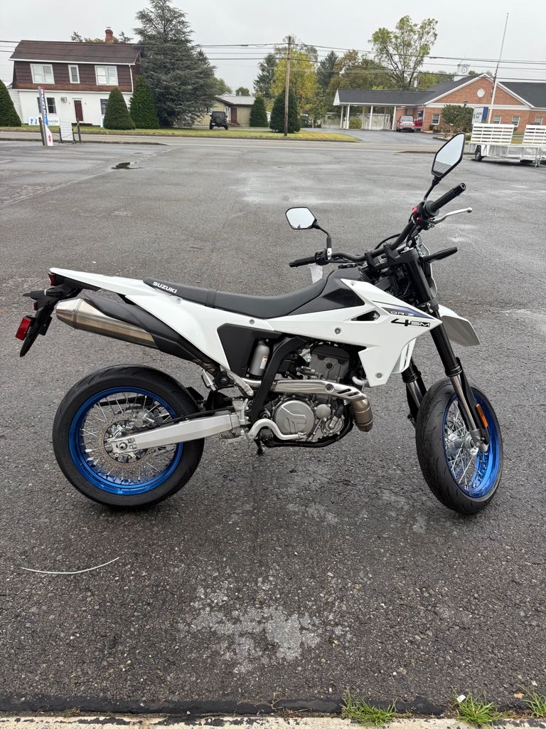 2025 Suzuki DR-Z400 - Photo 5