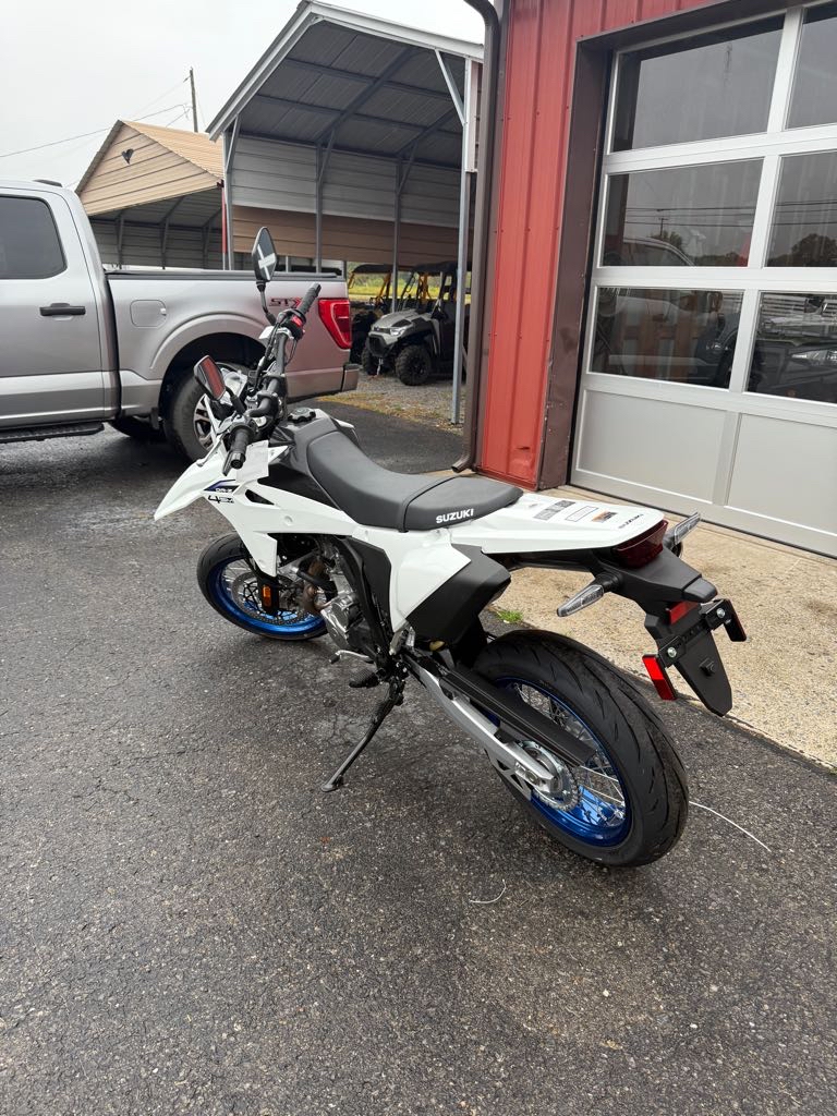 2025 Suzuki DR-Z400 - Photo 8