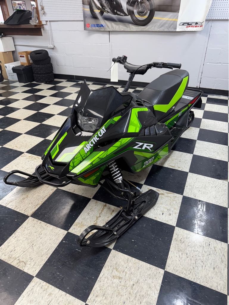 2025 Arctic Cat ZR200 ES - Photo 4