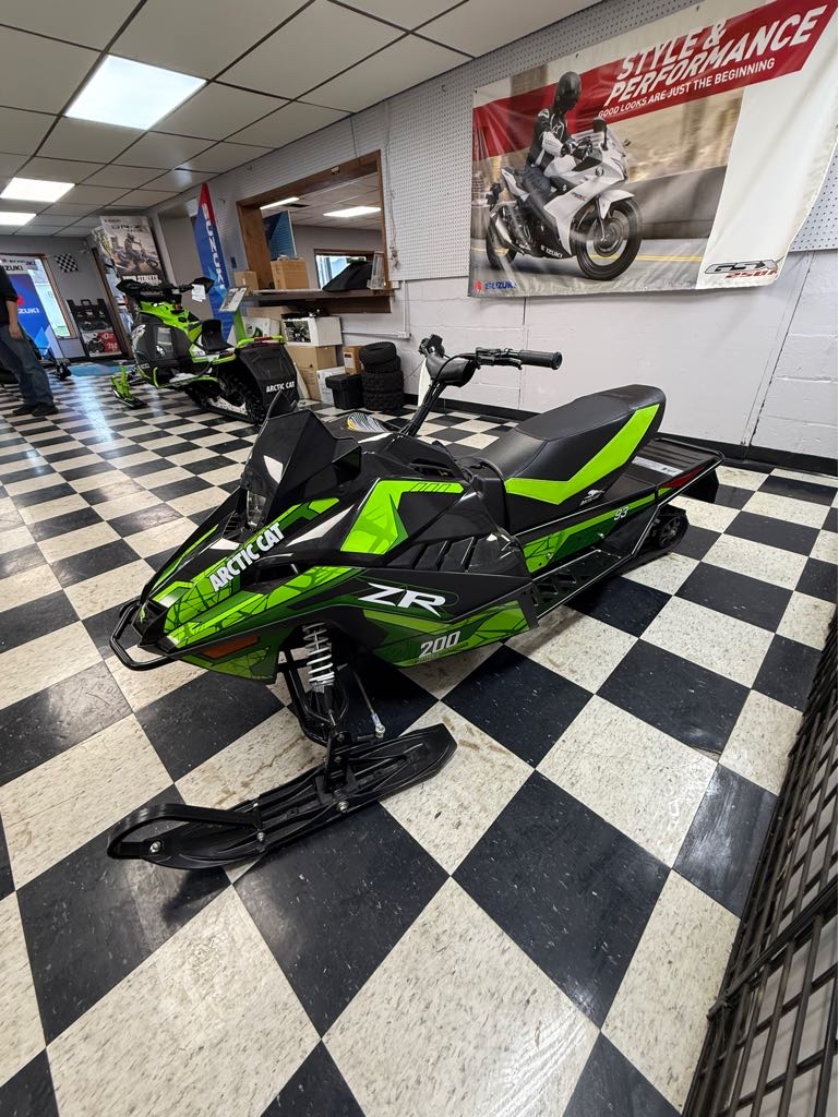 2025 Arctic Cat ZR200 ES - Photo 5