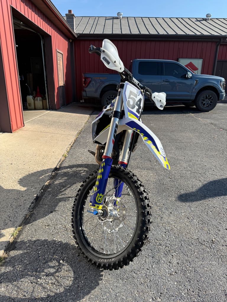 2020 Husqvarna Motorcycles 450 FX - Photo 3